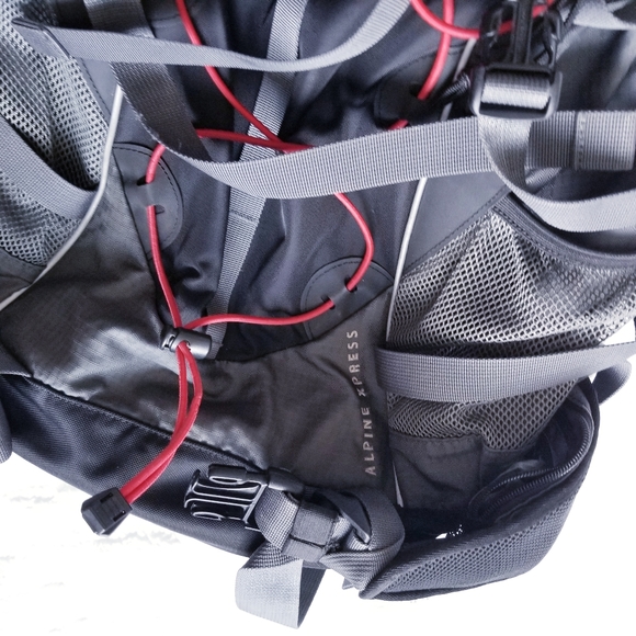 Eddie Bauer 50 L Alpine Express Hiking Backpack - Picture 8 of 11